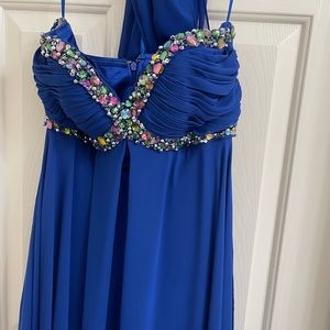 TONY BOWLS PROM style dress